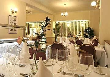 Lonsdales Court Hotel Margate Bagian luar foto